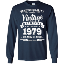 Born in 1979 Vintage Birthday T-Shirt - Made in 1979 Shirts