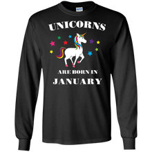 Unicorns are Born in January T-Shirt - Cute Unicorn Gift