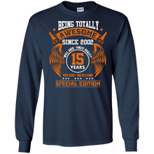Vintage Born in 2002 15th Birthday 15 Years Old Awesome Gift
