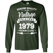 Born in 1979 Vintage Birthday T-Shirt - Made in 1979 Shirts